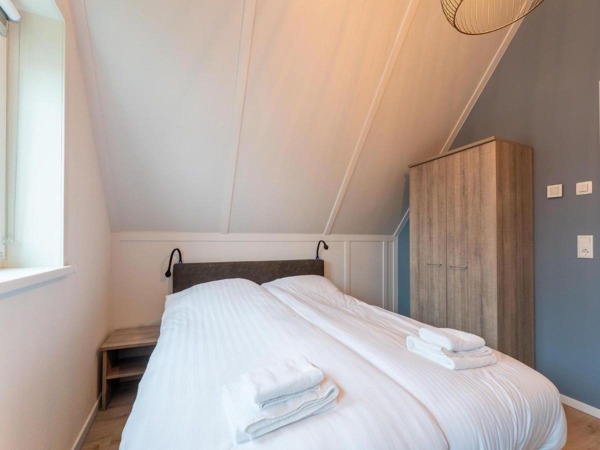 Modern Holiday Home By The Sea With Sauna Scherpenisse 外观 照片