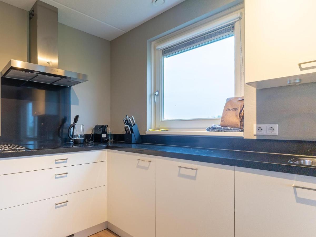 Modern Holiday Home By The Sea With Sauna Scherpenisse 外观 照片